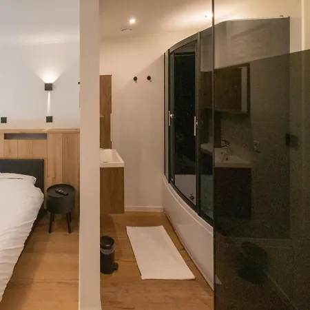 In With Castle Views