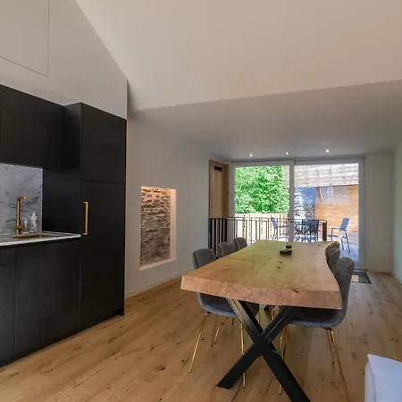 In With Castle Views Casa de Férias