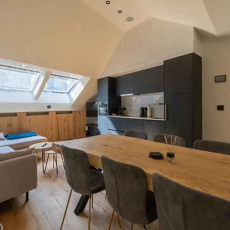 In With Castle Views Feriehus La-Roche-en-Ardenne