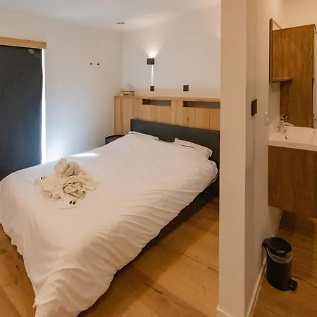 Holiday home House With Bubble Bath In