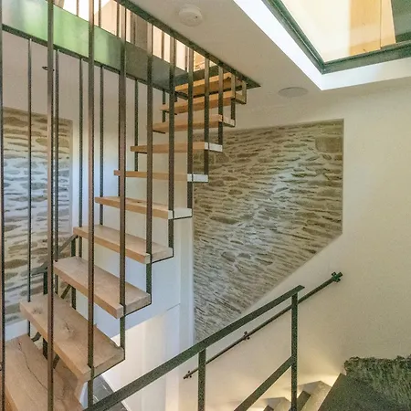 In With Castle Views * La-Roche-en-Ardenne